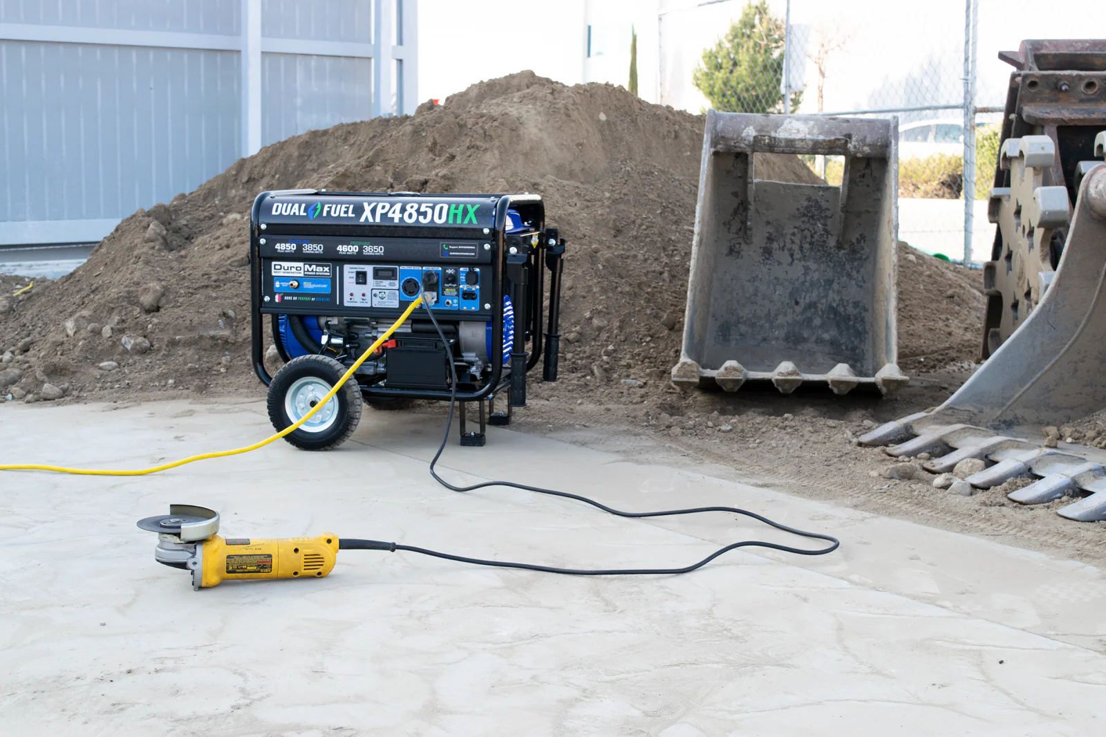 4,850 Watt Dual Fuel Portable HX Generator w/ CO Alert - Image 29