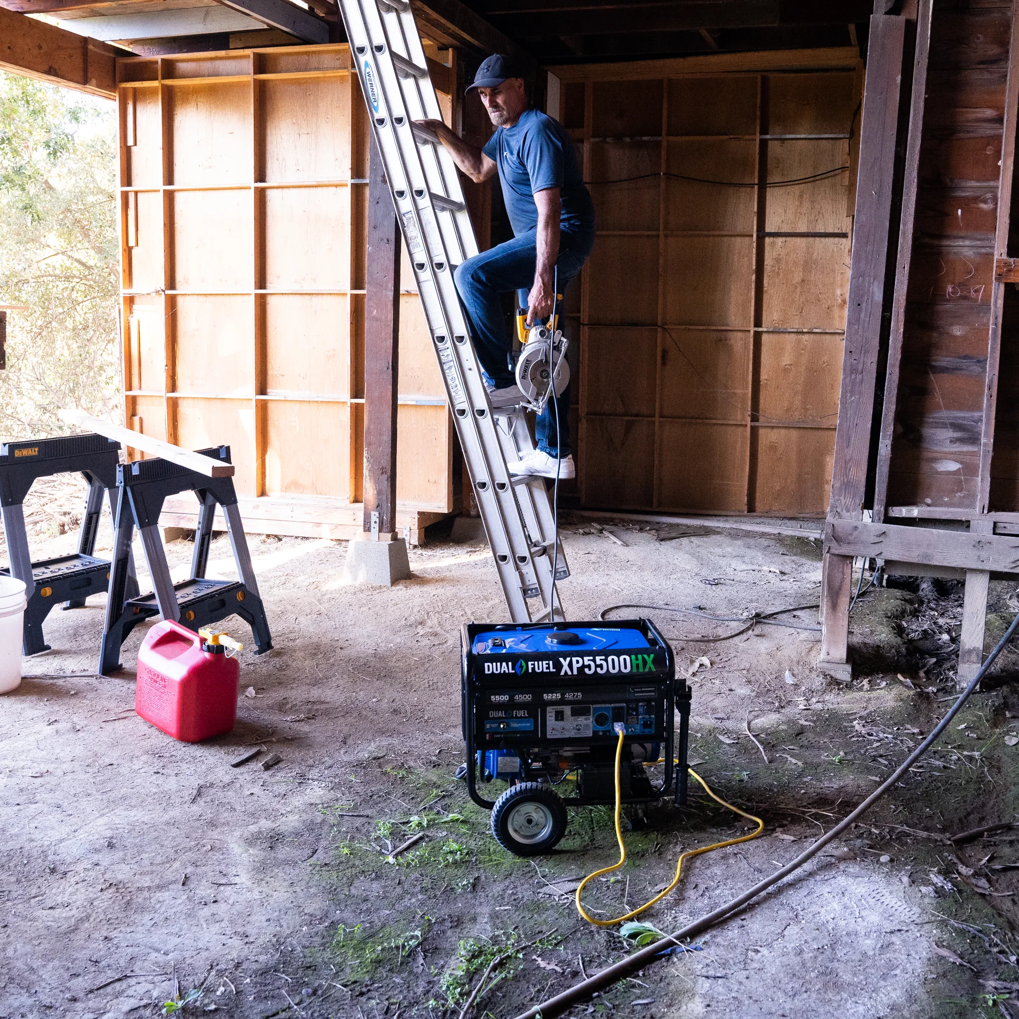 5,500 Watt Dual Fuel Portable HX Generator w/ CO Alert - Image 10