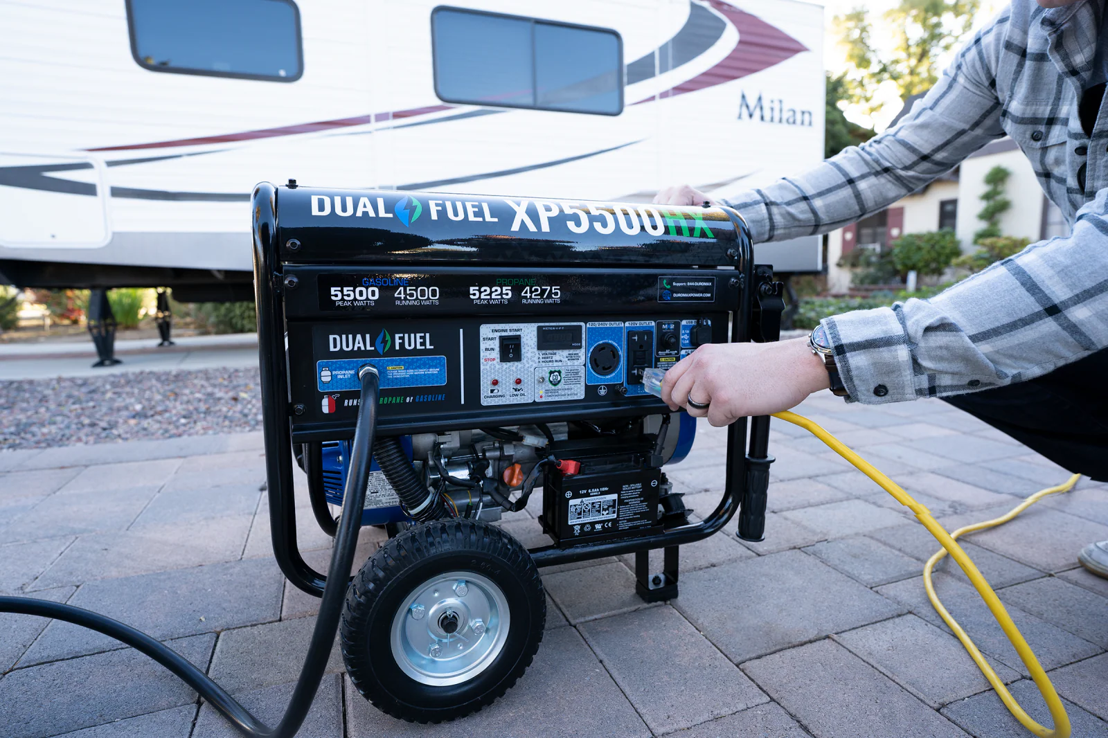 5,500 Watt Dual Fuel Portable HX Generator w/ CO Alert - Image 38