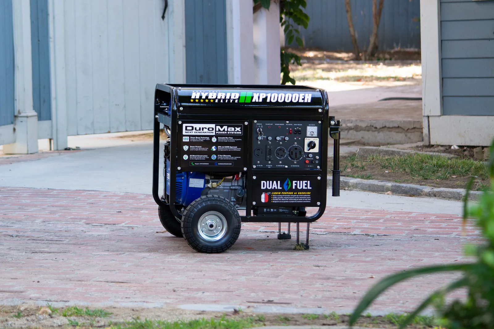 10,000 Watt Dual Fuel Portable Generator - Image 33