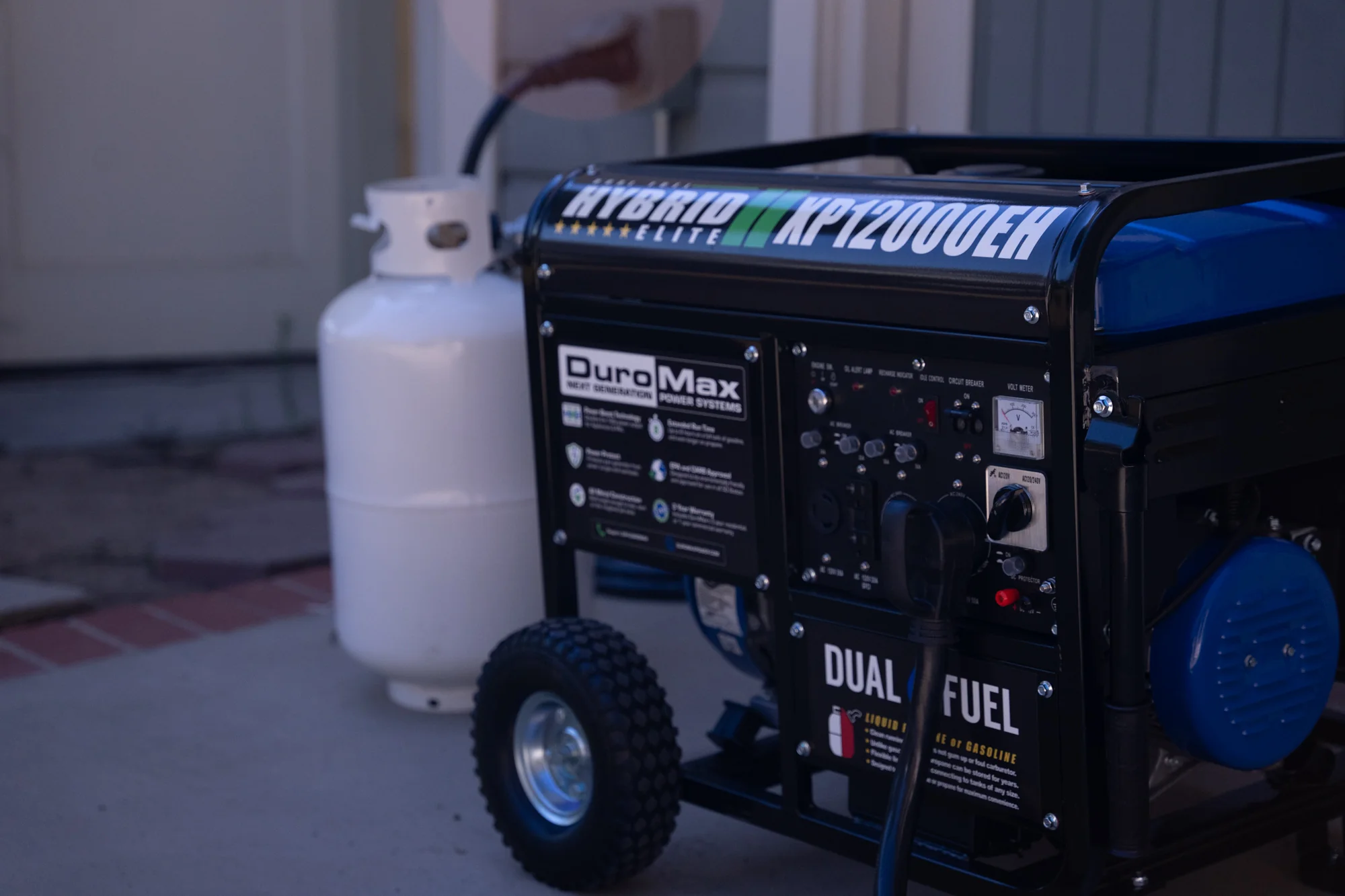 12,000 Watt Dual Fuel Portable Generator - Image 21
