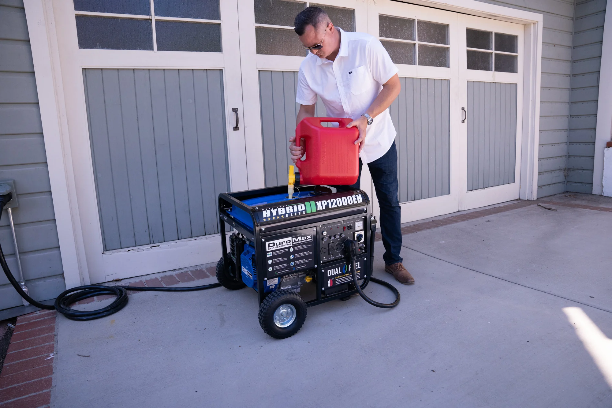 12,000 Watt Dual Fuel Portable Generator - Image 28