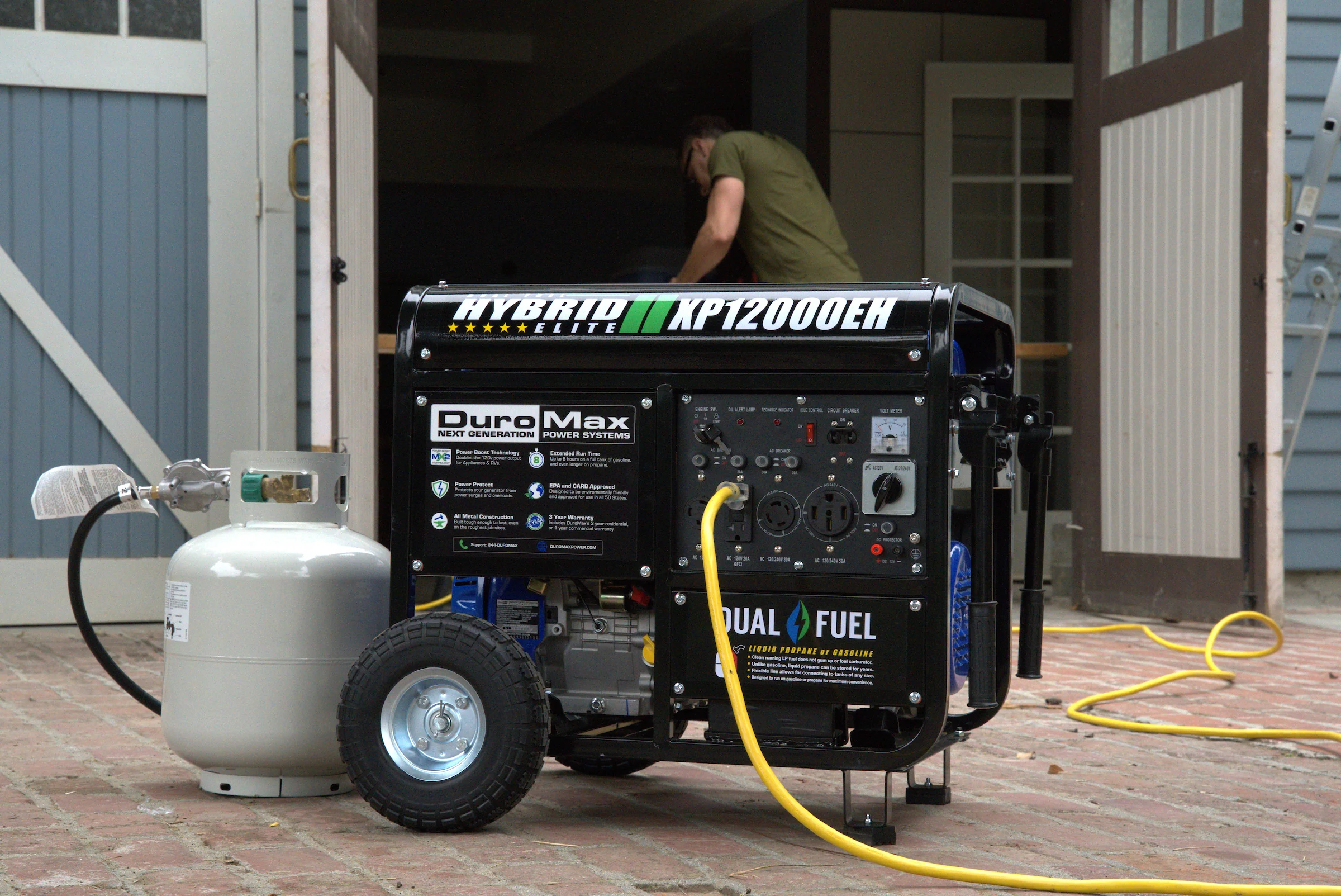 12,000 Watt Dual Fuel Portable Generator - Image 36