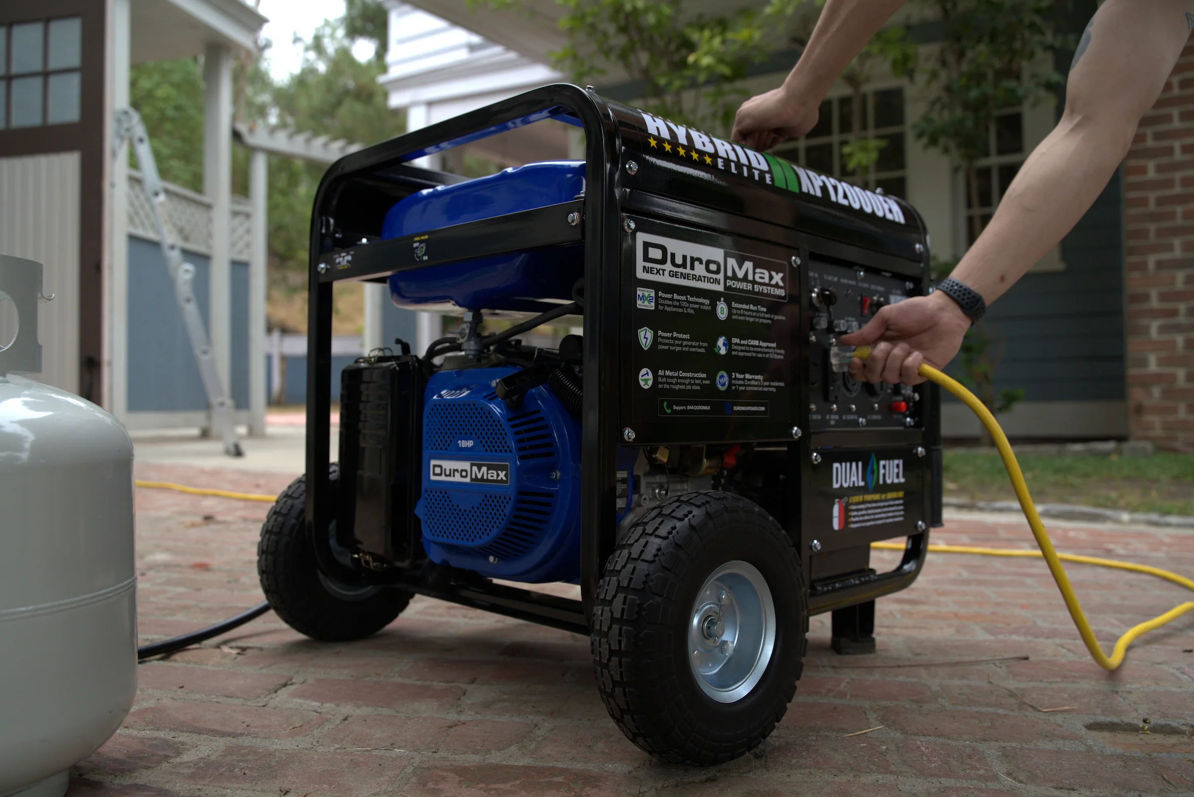 12,000 Watt Dual Fuel Portable Generator - Image 37