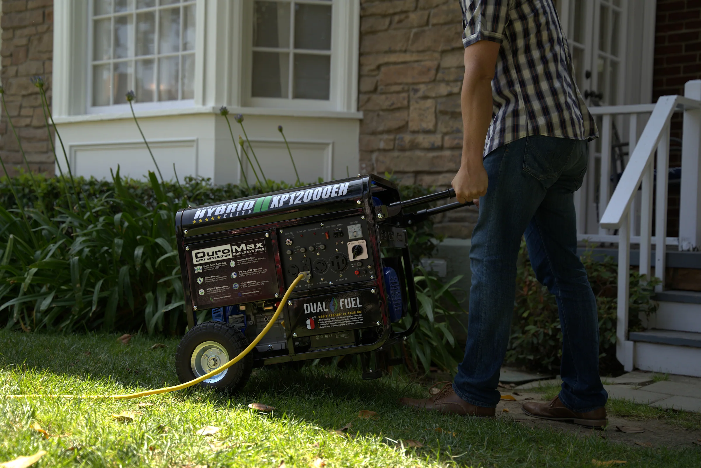 12,000 Watt Dual Fuel Portable Generator - Image 38