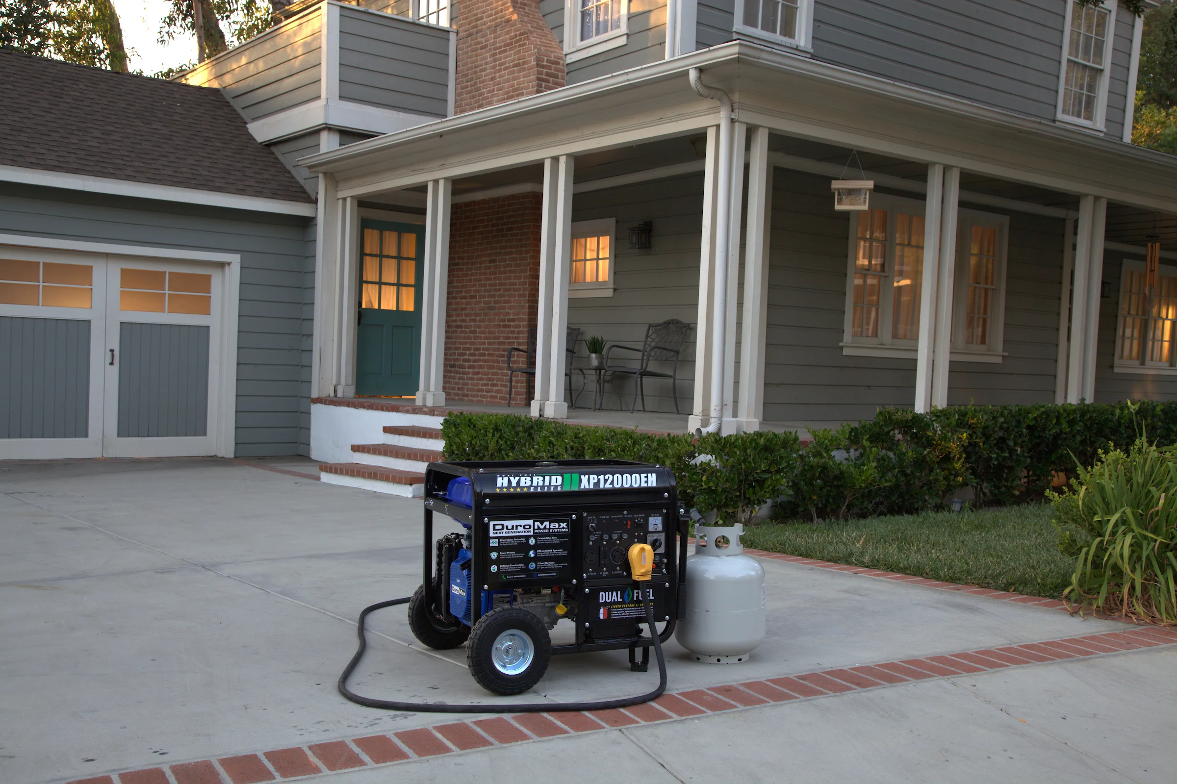 12,000 Watt Dual Fuel Portable Generator - Image 40