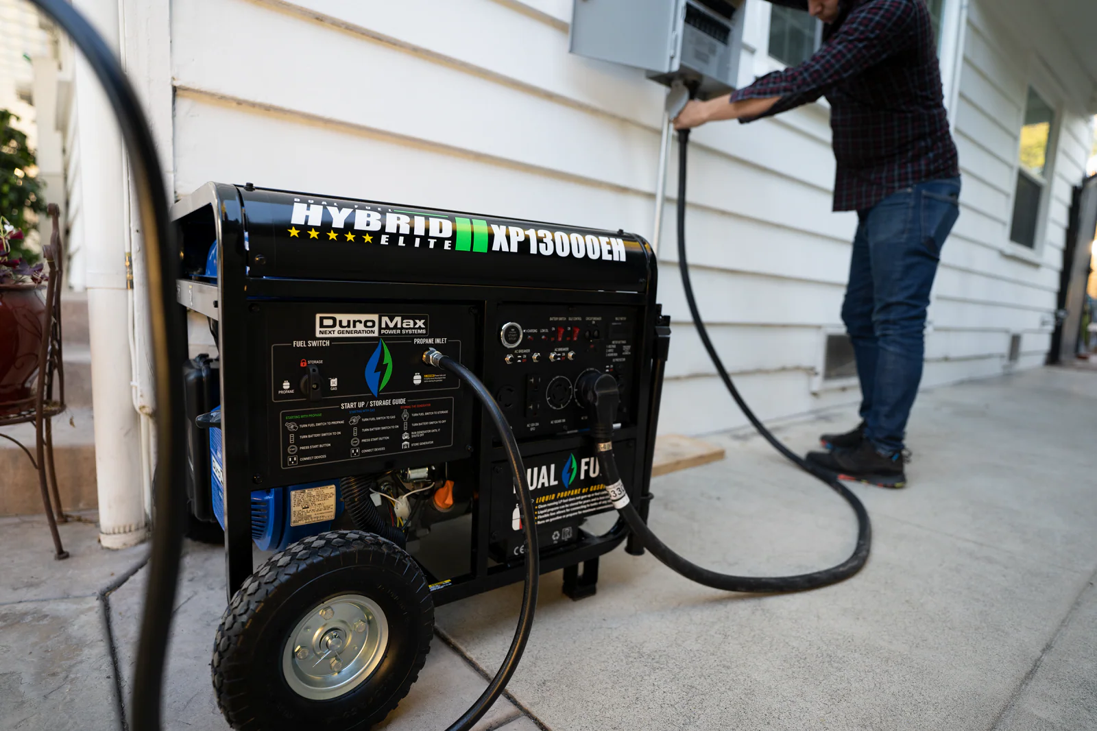 13,000 Watt Dual Fuel Portable Generator - Image 39