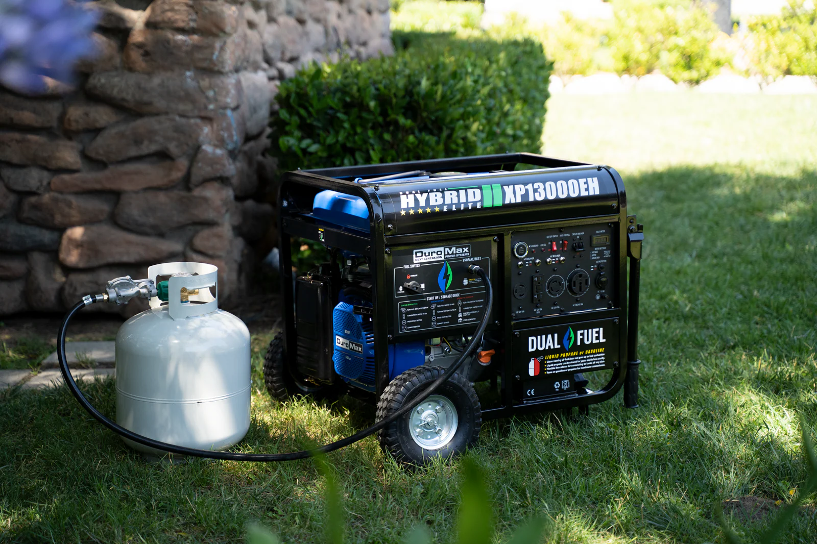 13,000 Watt Dual Fuel Portable Generator - Image 40