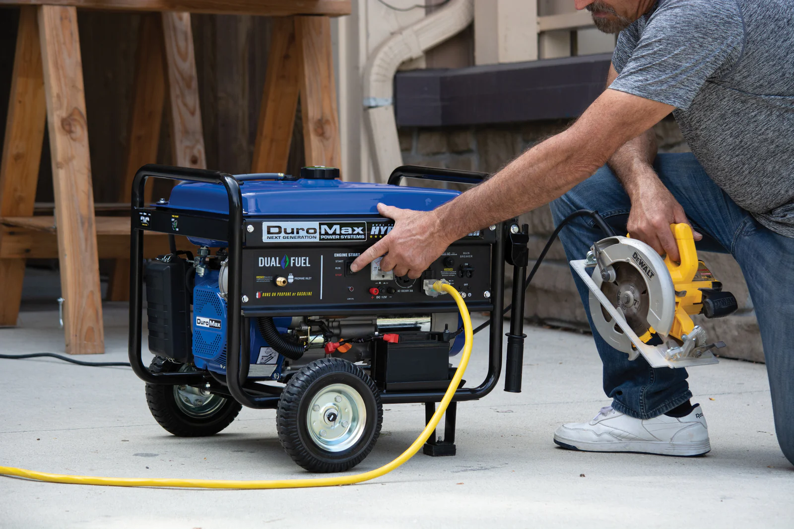 5,500 Watt Dual Fuel Portable Generator - Image 35