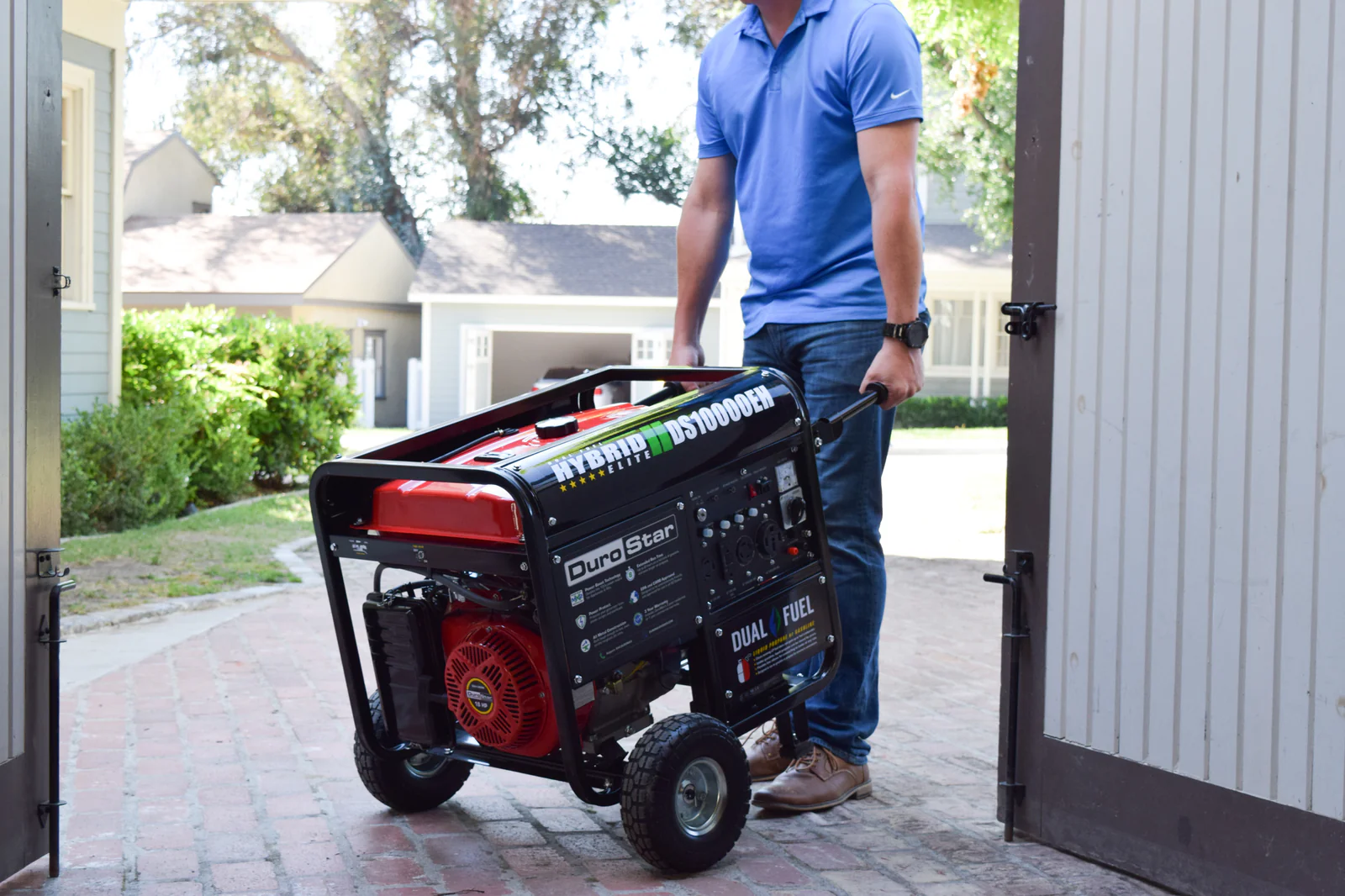 10,000 Watt Dual Fuel Portable Generator - Image 28